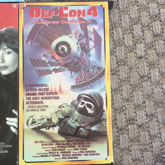 VHS the running man, def con 4, hard to kill, capt corelli’s mandolin - Picture 4 of 5